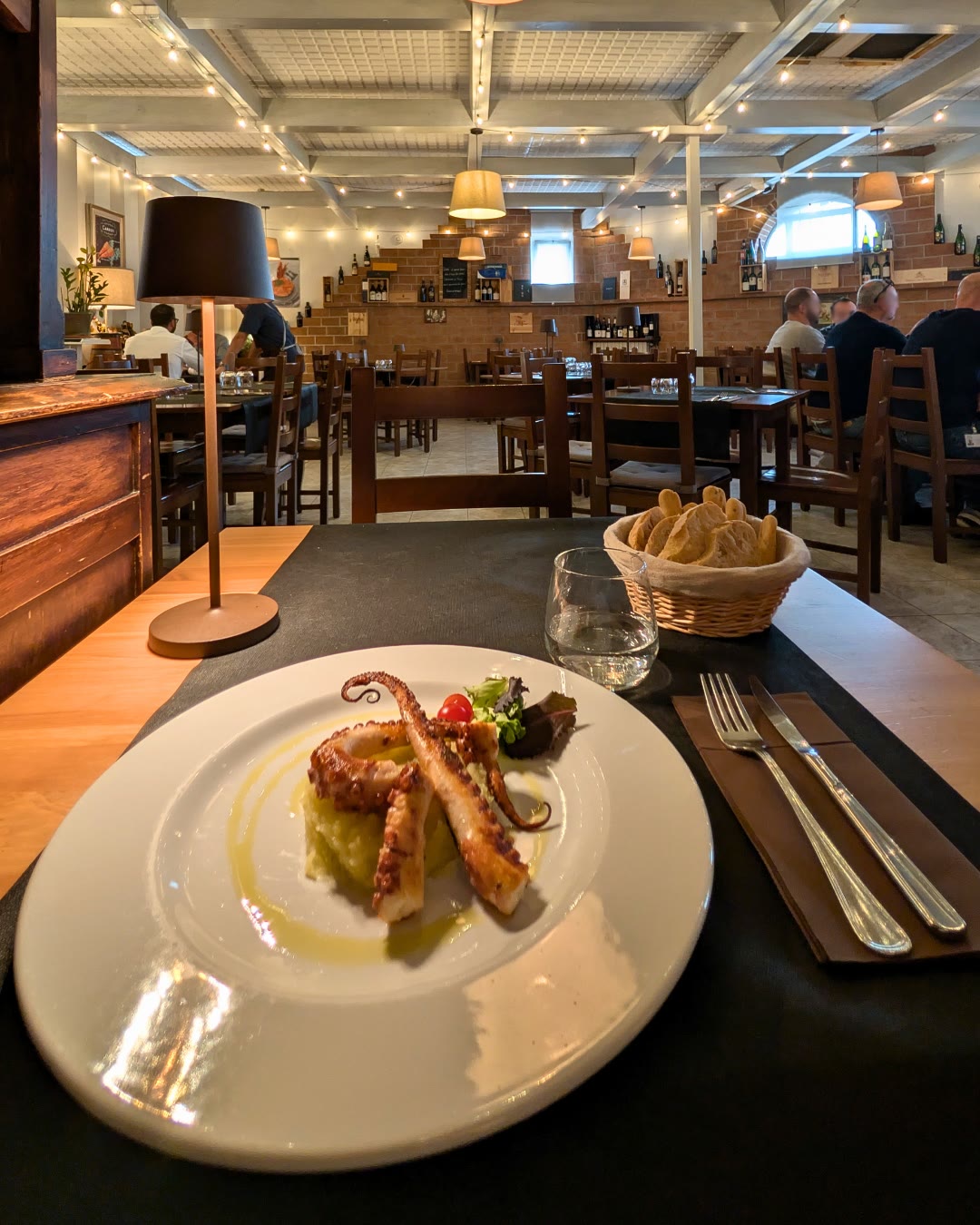 Sala interna del Ristorante Coccobrillo a Orbassano (Torino)